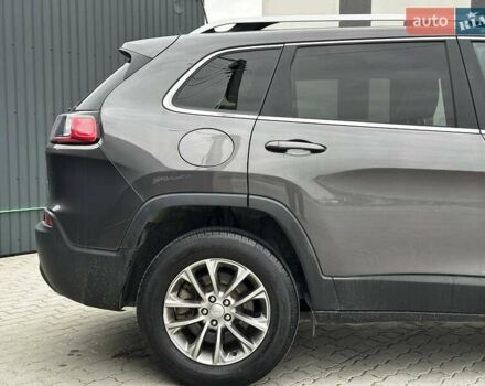 Сірий Джип Cherokee, об'ємом двигуна 3.24 л та пробігом 141 тис. км за 16799 $, фото 10 на Automoto.ua