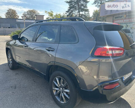 Серый Джип Чероки, объемом двигателя 3.24 л и пробегом 52 тыс. км за 15800 $, фото 4 на Automoto.ua