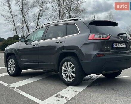 Сірий Джип Cherokee, об'ємом двигуна 2.36 л та пробігом 131 тис. км за 16450 $, фото 4 на Automoto.ua