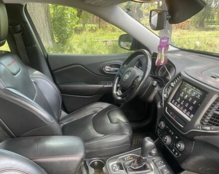 Серый Джип Чероки, объемом двигателя 3.2 л и пробегом 147 тыс. км за 19000 $, фото 7 на Automoto.ua