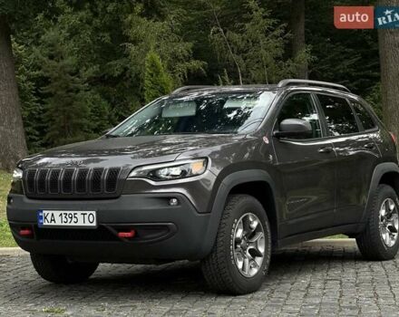 Джип Чероки 2018 в Киеве на Automoto.ua Серый Джип Чероки, объемом двигателя 1.99 л и пробегом 78 тыс. км за 22500 $, фото 16 на Automoto.ua