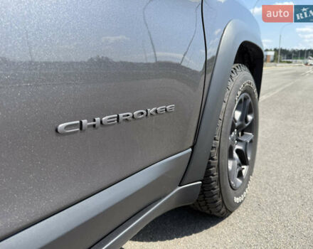 Сірий Джип Cherokee, об'ємом двигуна 3.24 л та пробігом 168 тис. км за 14300 $, фото 20 на Automoto.ua
