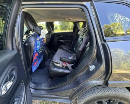 Серый Джип Чероки, объемом двигателя 2.4 л и пробегом 88 тыс. км за 16100 $, фото 6 на Automoto.ua