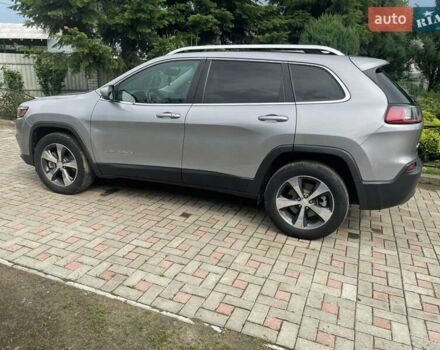 Серый Джип Чероки, объемом двигателя 1.99 л и пробегом 70 тыс. км за 16500 $, фото 4 на Automoto.ua