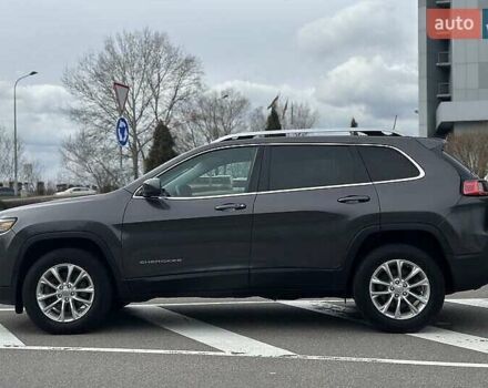 Сірий Джип Cherokee, об'ємом двигуна 2.36 л та пробігом 131 тис. км за 16450 $, фото 3 на Automoto.ua