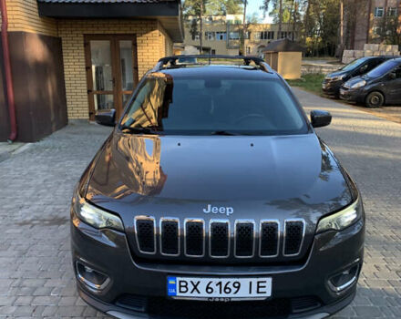 Сірий Джип Cherokee, об'ємом двигуна 2.36 л та пробігом 150 тис. км за 16600 $, фото 1 на Automoto.ua