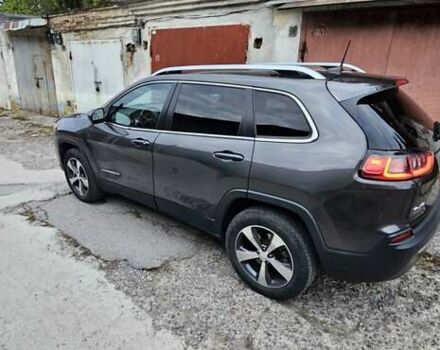 Джип Cherokee 2018 у Рівному на Automoto.ua Сірий Джип Cherokee, об'ємом двигуна 3.24 л та пробігом 150 тис. км за 19800 $, фото 6 на Automoto.ua
