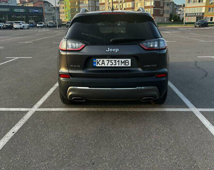Джип Чероки 2018 в Киеве на Automoto.ua Серый Джип Чероки, объемом двигателя 3.24 л и пробегом 219 тыс. км за 16750 $, фото 2 на Automoto.ua