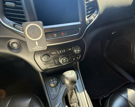 Серый Джип Чероки, объемом двигателя 3.2 л и пробегом 163 тыс. км за 20500 $, фото 11 на Automoto.ua