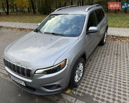 Джип Чероки 2018 в Киеве на Automoto.ua Серый Джип Чероки, объемом двигателя 2.36 л и пробегом 120 тыс. км за 15900 $, фото 4 на Automoto.ua