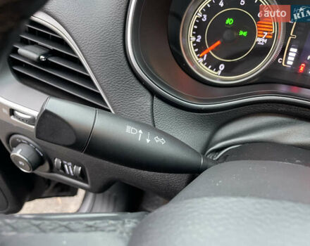 Серый Джип Чероки, объемом двигателя 2.4 л и пробегом 210 тыс. км за 14500 $, фото 37 на Automoto.ua