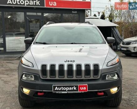 Серый Джип Чероки, объемом двигателя 2.4 л и пробегом 152 тыс. км за 15490 $, фото 1 на Automoto.ua