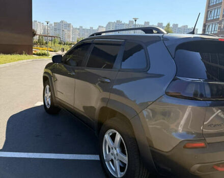 Серый Джип Чероки, объемом двигателя 3.2 л и пробегом 163 тыс. км за 20500 $, фото 2 на Automoto.ua