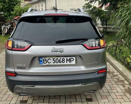 Серый Джип Чероки, объемом двигателя 1.99 л и пробегом 70 тыс. км за 16500 $, фото 3 на Automoto.ua