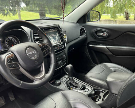 Серый Джип Чероки, объемом двигателя 3.2 л и пробегом 225 тыс. км за 15000 $, фото 15 на Automoto.ua