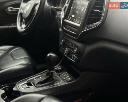 Сірий Джип Cherokee, об'ємом двигуна 1.99 л та пробігом 78 тис. км за 22500 $, фото 24 на Automoto.ua