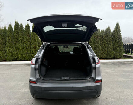 Серый Джип Чероки, объемом двигателя 2.36 л и пробегом 142 тыс. км за 14200 $, фото 30 на Automoto.ua