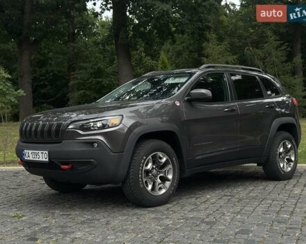 Джип Чероки 2018 в Киеве на Automoto.ua Серый Джип Чероки, объемом двигателя 1.99 л и пробегом 78 тыс. км за 22500 $, фото 14 на Automoto.ua