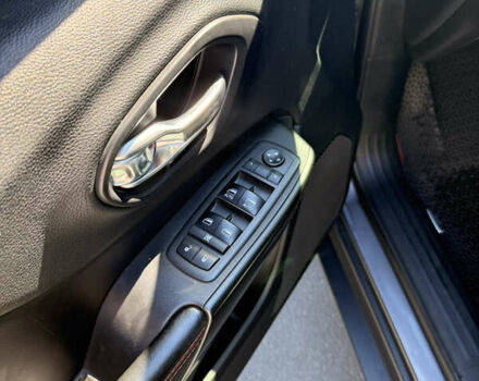 Серый Джип Чероки, объемом двигателя 3.2 л и пробегом 163 тыс. км за 20500 $, фото 13 на Automoto.ua