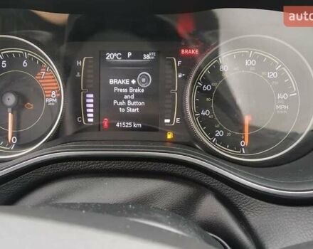 Сірий Джип Cherokee, об'ємом двигуна 3.2 л та пробігом 48 тис. км за 18000 $, фото 11 на Automoto.ua