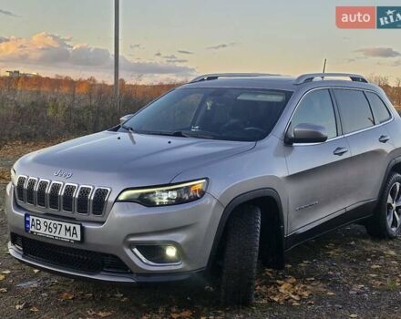 Серый Джип Чероки, объемом двигателя 3.24 л и пробегом 119 тыс. км за 18499 $, фото 3 на Automoto.ua