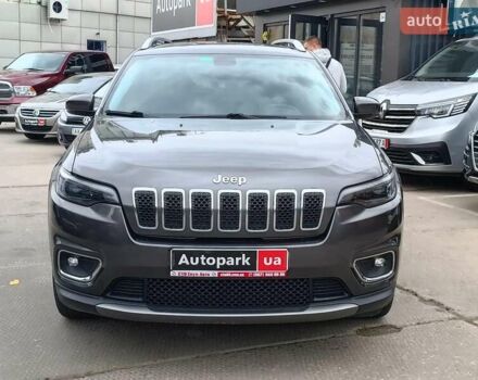 Серый Джип Чероки, объемом двигателя 2.4 л и пробегом 55 тыс. км за 17490 $, фото 1 на Automoto.ua