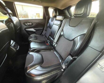 Сірий Джип Cherokee, об'ємом двигуна 2.4 л та пробігом 63 тис. км за 8300 $, фото 17 на Automoto.ua