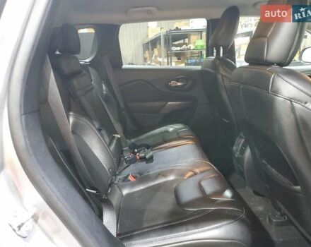 Серый Джип Чероки, объемом двигателя 2.4 л и пробегом 115 тыс. км за 11820 $, фото 10 на Automoto.ua