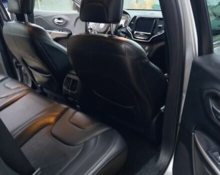 Серый Джип Чероки, объемом двигателя 2.4 л и пробегом 190 тыс. км за 16600 $, фото 7 на Automoto.ua