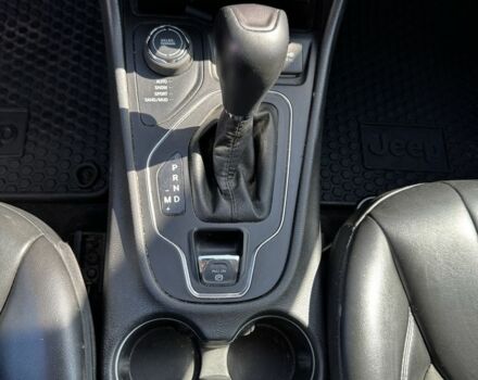 Сірий Джип Cherokee, об'ємом двигуна 2.4 л та пробігом 112 тис. км за 20700 $, фото 12 на Automoto.ua