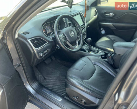 Сірий Джип Cherokee, об'ємом двигуна 2.4 л та пробігом 149 тис. км за 16250 $, фото 35 на Automoto.ua