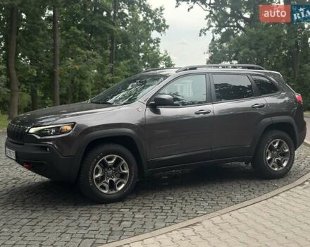 Джип Чероки 2018 в Киеве на Automoto.ua Серый Джип Чероки, объемом двигателя 1.99 л и пробегом 78 тыс. км за 22500 $, фото 24 на Automoto.ua