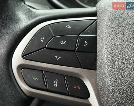 Сірий Джип Cherokee, об'ємом двигуна 3.24 л та пробігом 141 тис. км за 16799 $, фото 21 на Automoto.ua