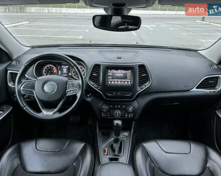 Серый Джип Чероки, объемом двигателя 3.24 л и пробегом 103 тыс. км за 16999 $, фото 25 на Automoto.ua