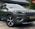 Сірий Джип Cherokee, об'ємом двигуна 2 л та пробігом 28 тис. км за 20690 $, фото 1 на Automoto.ua