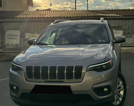Серый Джип Чероки, объемом двигателя 2.36 л и пробегом 131 тыс. км за 14900 $, фото 1 на Automoto.ua