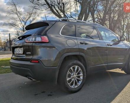 Сірий Джип Cherokee, об'ємом двигуна 2 л та пробігом 109 тис. км за 18700 $, фото 2 на Automoto.ua