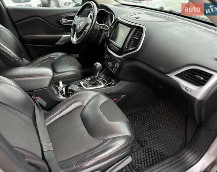 Серый Джип Чероки, объемом двигателя 2.4 л и пробегом 152 тыс. км за 15490 $, фото 22 на Automoto.ua