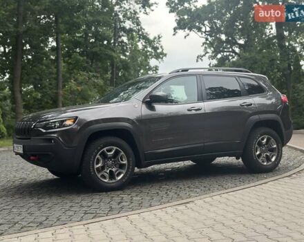 Джип Чероки 2018 в Киеве на Automoto.ua Серый Джип Чероки, объемом двигателя 1.99 л и пробегом 78 тыс. км за 22500 $, фото 29 на Automoto.ua