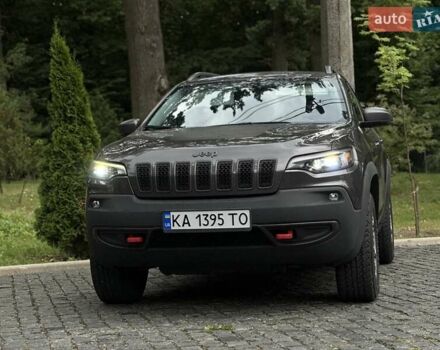 Джип Чероки 2018 в Киеве на Automoto.ua Серый Джип Чероки, объемом двигателя 1.99 л и пробегом 78 тыс. км за 22500 $, фото 17 на Automoto.ua