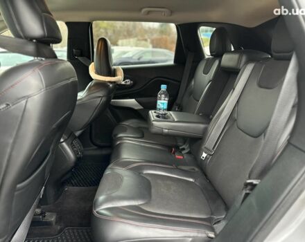 Серый Джип Чероки, объемом двигателя 2.4 л и пробегом 152 тыс. км за 15490 $, фото 14 на Automoto.ua