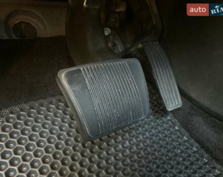 Сірий Джип Cherokee, об'ємом двигуна 2.36 л та пробігом 150 тис. км за 16600 $, фото 81 на Automoto.ua