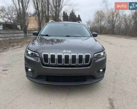 Сірий Джип Cherokee, об'ємом двигуна 2.36 л та пробігом 48 тис. км за 17840 $, фото 3 на Automoto.ua