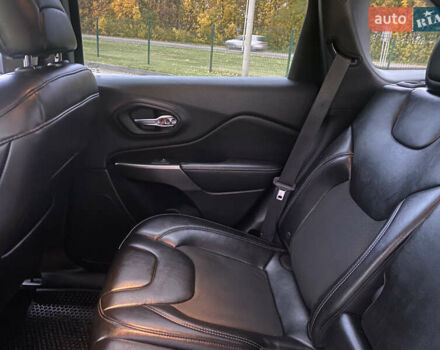 Серый Джип Чероки, объемом двигателя 2.36 л и пробегом 176 тыс. км за 16200 $, фото 33 на Automoto.ua