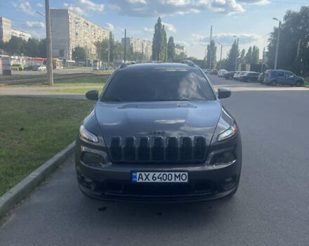 Серый Джип Чероки, объемом двигателя 2.36 л и пробегом 230 тыс. км за 13950 $, фото 10 на Automoto.ua