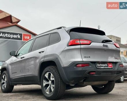 Серый Джип Чероки, объемом двигателя 2.4 л и пробегом 152 тыс. км за 15490 $, фото 7 на Automoto.ua