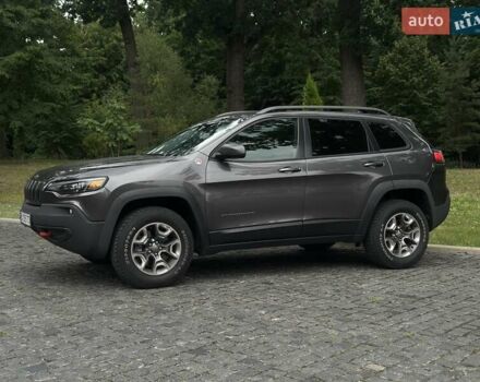 Джип Чероки 2018 в Киеве на Automoto.ua Серый Джип Чероки, объемом двигателя 1.99 л и пробегом 78 тыс. км за 22500 $, фото 2 на Automoto.ua