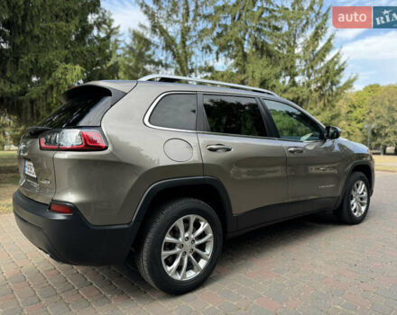 Сірий Джип Cherokee, об'ємом двигуна 3.24 л та пробігом 92 тис. км за 16500 $, фото 4 на Automoto.ua