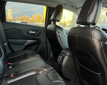 Серый Джип Чероки, объемом двигателя 3.24 л и пробегом 103 тыс. км за 16999 $, фото 33 на Automoto.ua