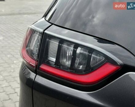 Сірий Джип Cherokee, об'ємом двигуна 3.24 л та пробігом 141 тис. км за 16799 $, фото 8 на Automoto.ua